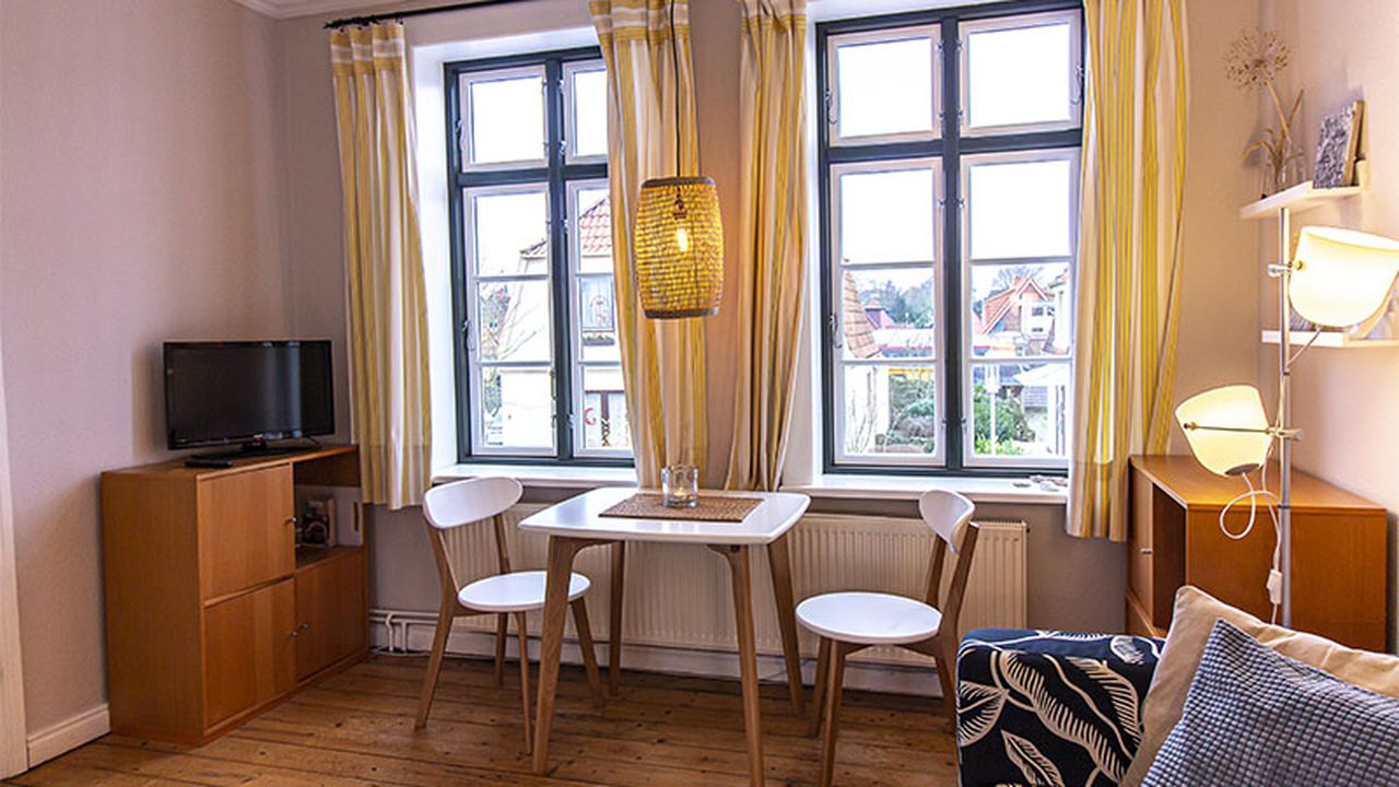 Essbereich im Wohnraum Essbereich im Wohnraum